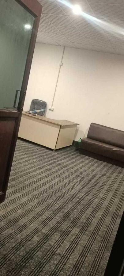 Oyo Golden Inn Hotel Meerut Luaran gambar