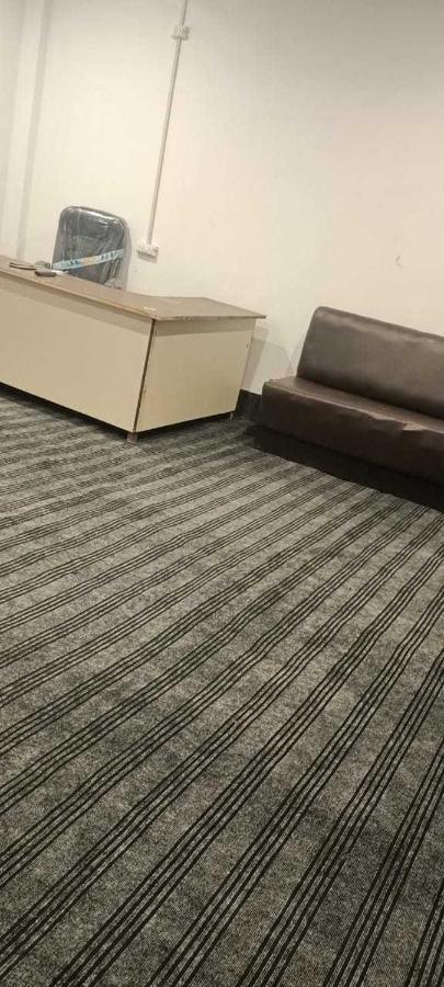 Oyo Golden Inn Hotel Meerut Luaran gambar